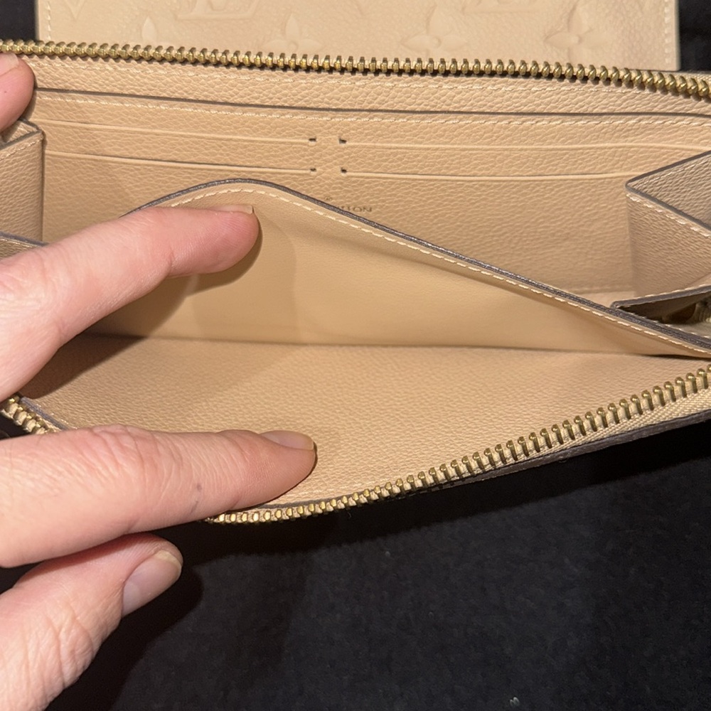 Women’s or Men’s Brand New Louis Vuitton Empriente Zippy Wallet! All inclusive - Picture 15 of 17